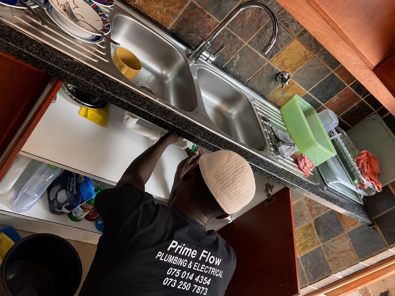 Tracing a hidden water leak