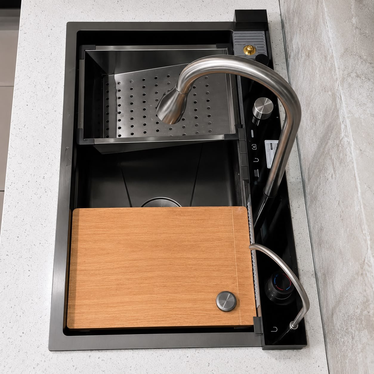 Kitchen plumbing installation